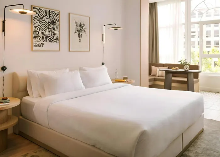 Paseo De Gracia , Sonder By Marriott Bonvoy